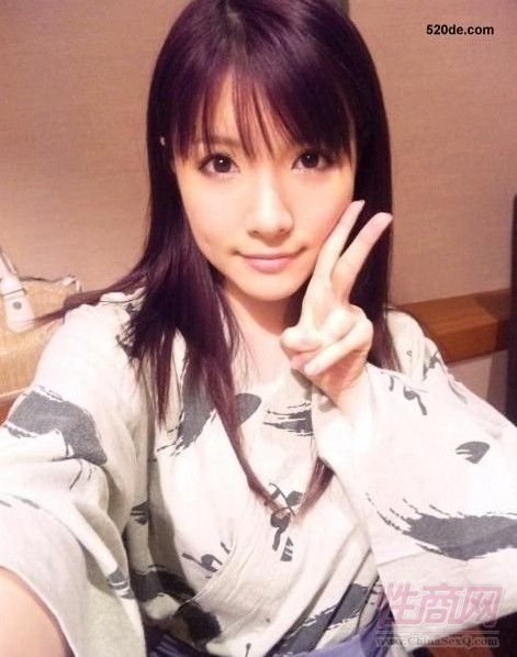 早乙女露依,賢妻良母型AV女優