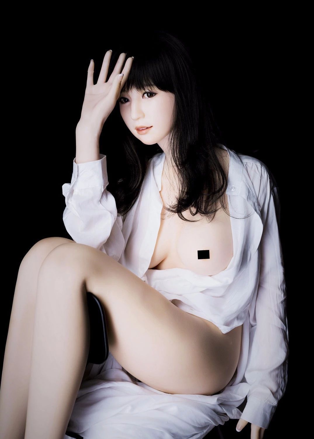 不穿內(nèi)衣的exdool娃娃