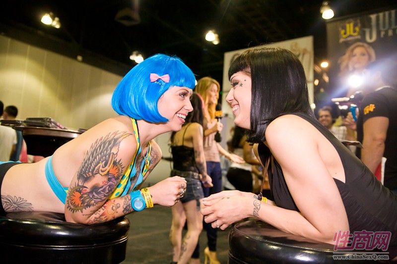 2011(gu)ɼչeXXXoticaʼ\DƬ1